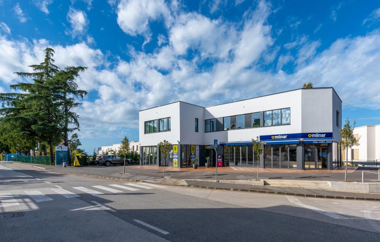 Residence Center B&B Materada Porec Luaran gambar