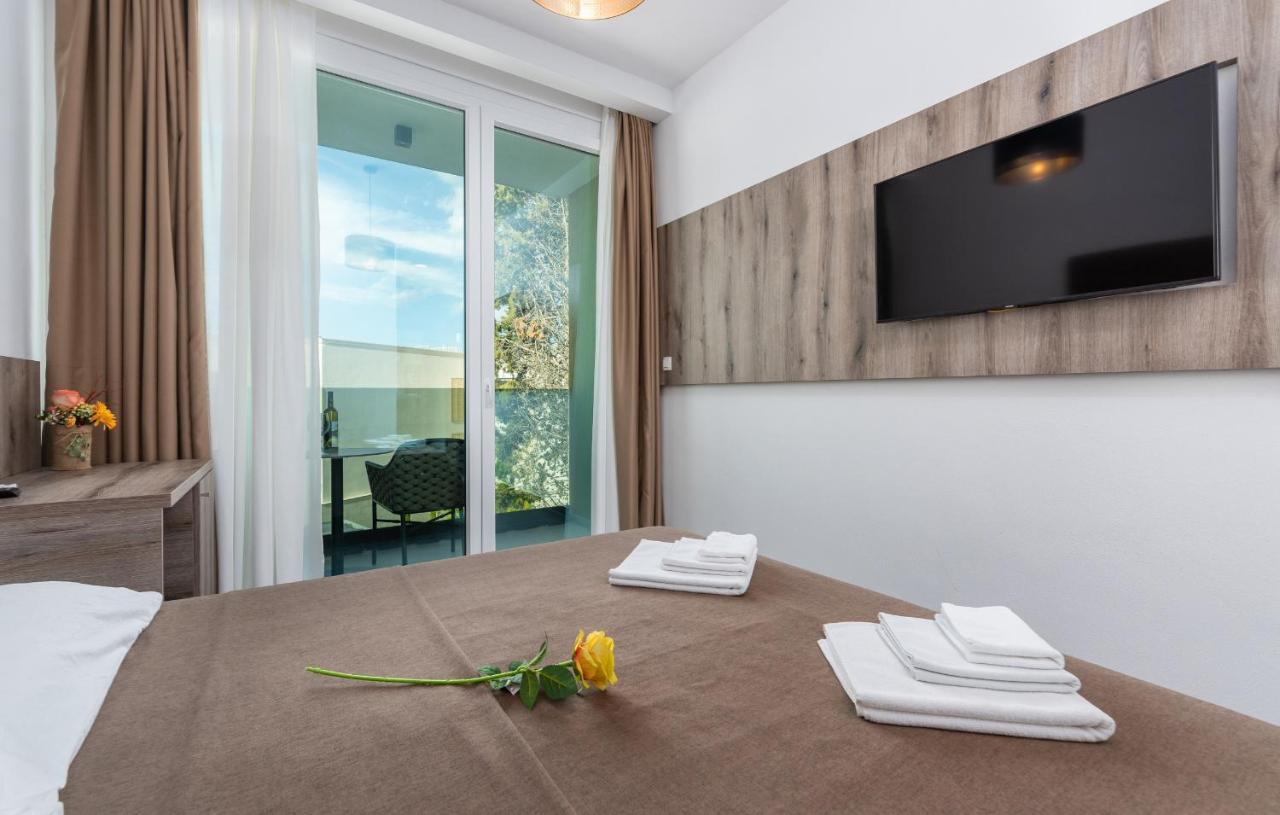 Residence Center B&B Materada Porec Luaran gambar