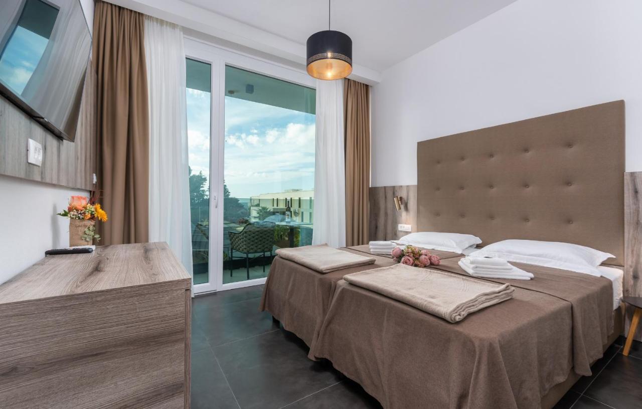 Residence Center B&B Materada Porec Luaran gambar