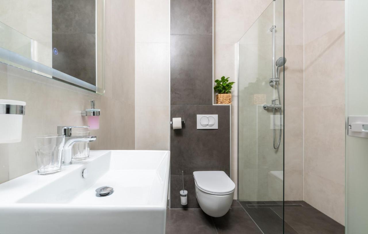 Residence Center B&B Materada Porec Luaran gambar