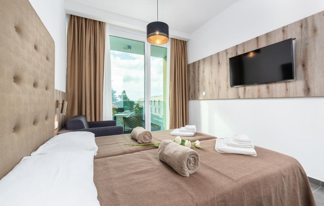 Residence Center B&B Materada Porec Luaran gambar