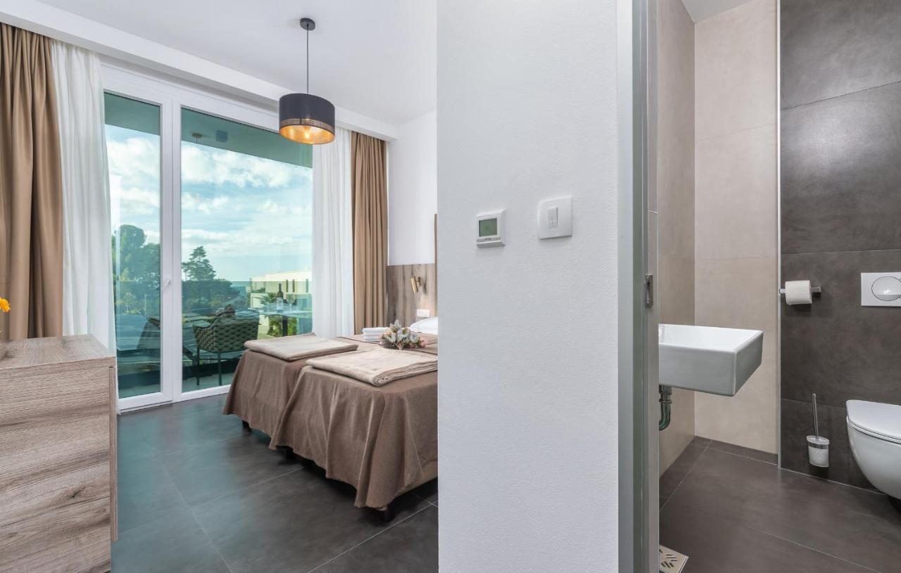 Residence Center B&B Materada Porec Luaran gambar