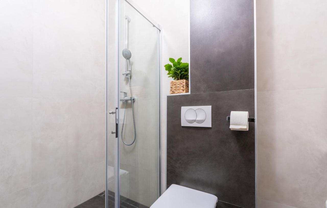 Residence Center B&B Materada Porec Luaran gambar